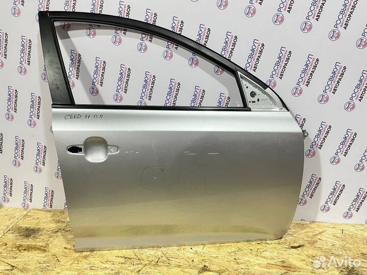 Дверь передняя правая Kia Ceed ED