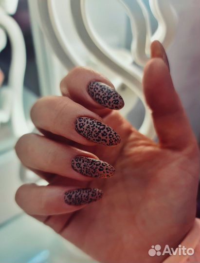 Маникюр, педикюр, смарт-педикюр