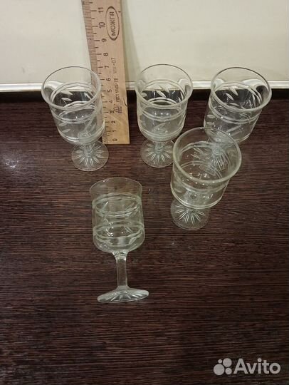 Винтажные рюмки