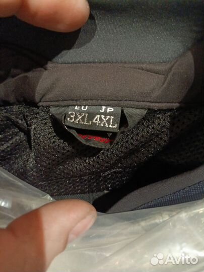 Мотокуртка с защитой