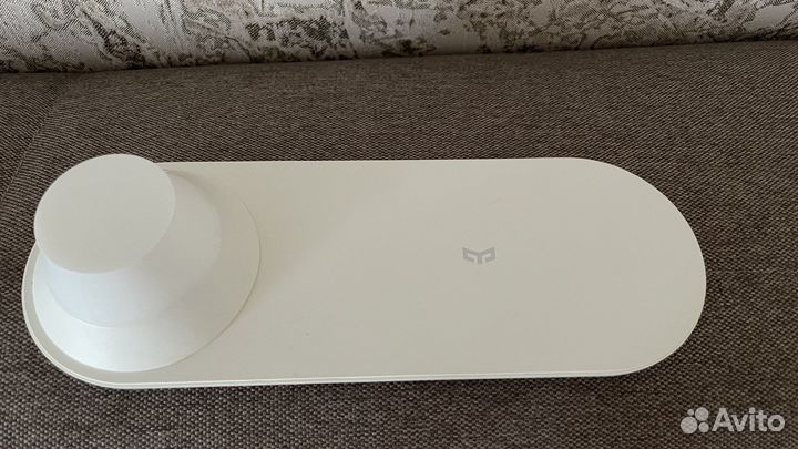 Беспроводное зарядное устройство с ночником