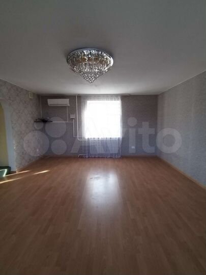 Дом 140 м² на участке 11 сот.