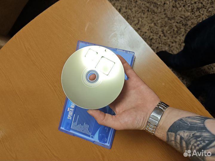 Диски на ps4 Человек Паук игра года часть первая