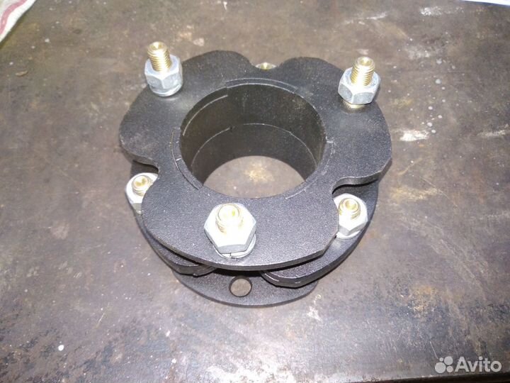 Проставки Мицубиси Л200