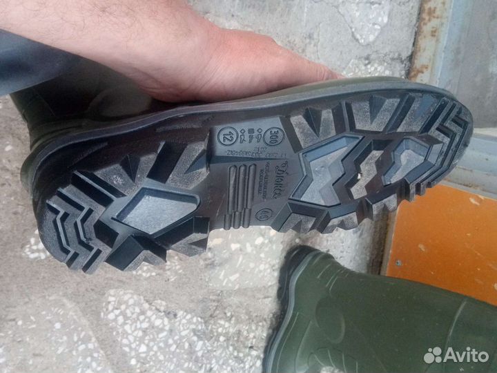 Сапоги резиновые мужские 46