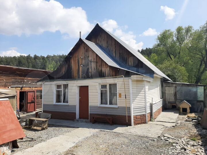 Дом 70,8 м² на участке 12 сот.