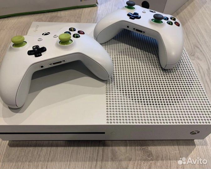 Xbox One s