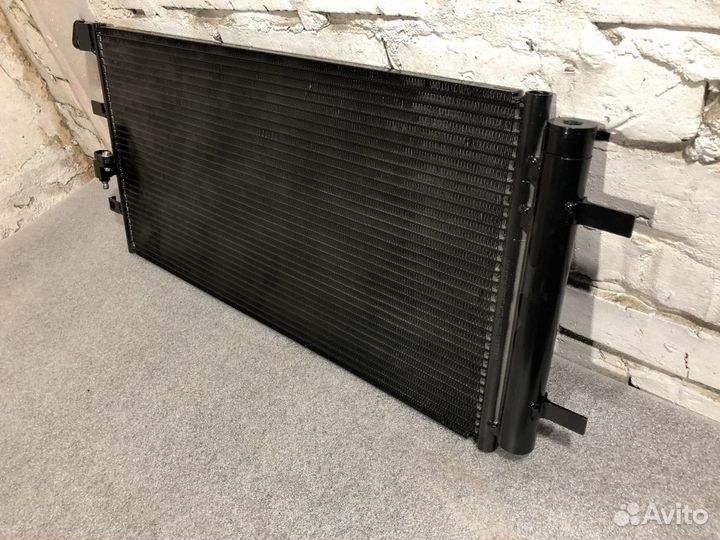 Радиатор кондиционера Audi Q5 8R A4 B8 A5 8T A6 C7