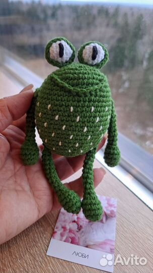 Вязаные лягушки