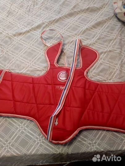 Жилет для тхэквондо