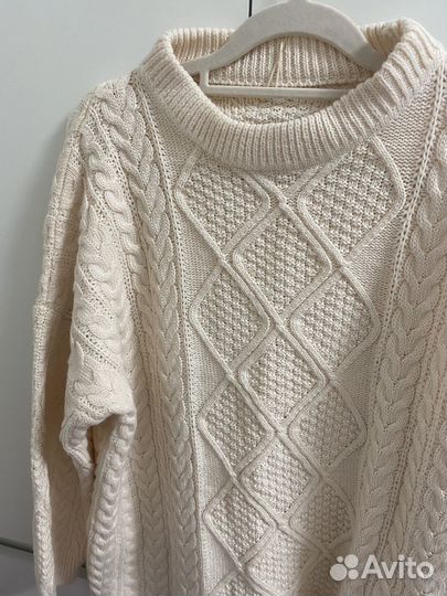Свитер новый с биркой
