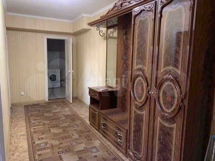 1-к. квартира, 50 м², 2/10 эт.