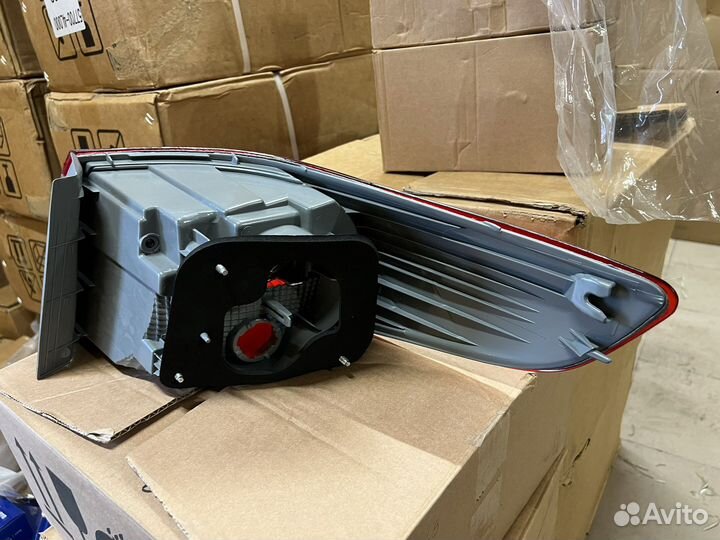 Киа рио 3 фонарь задний в крыло