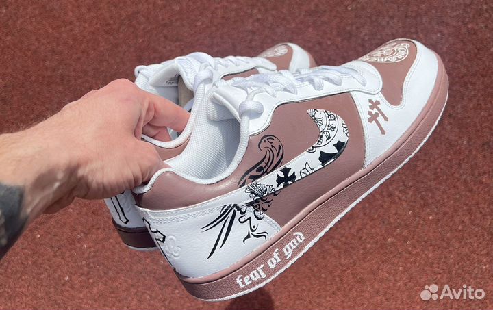 Кастомизация, роспись обуви