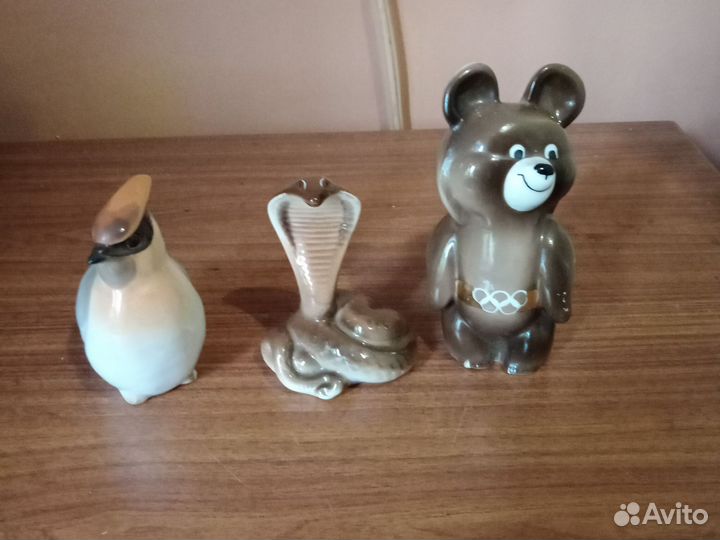 Фарфоровые статуэтки