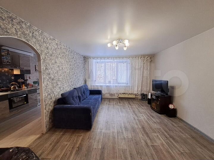 4-к. квартира, 77 м², 3/9 эт.