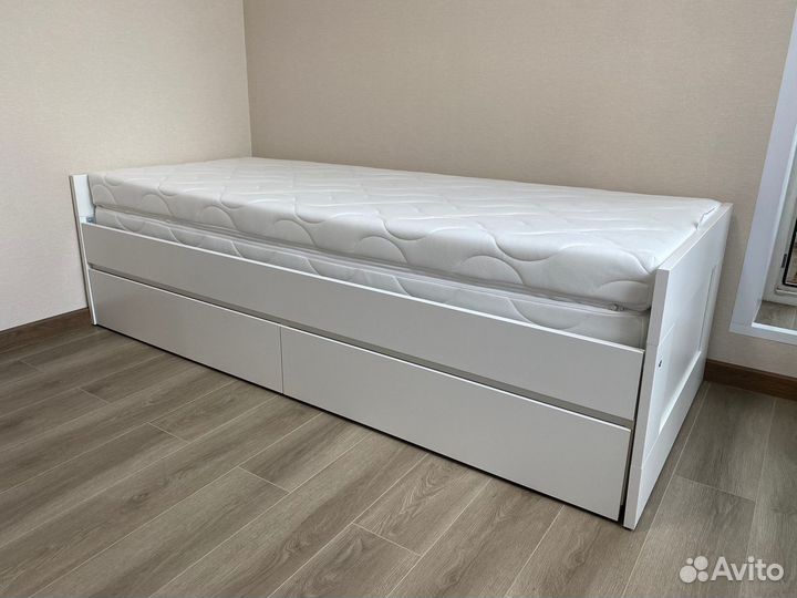 Кровать IKEA раздвижная 90/180/200