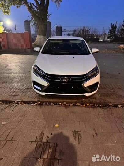 LADA Vesta 1.6 МТ, 2023, 999 км