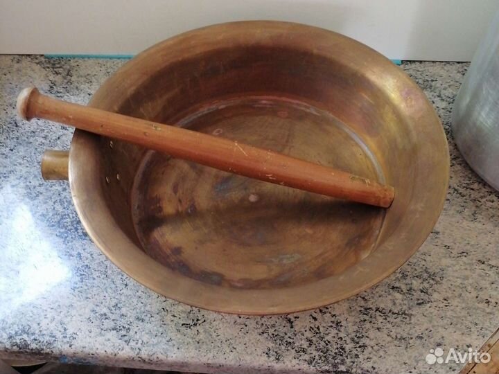 Латунный таз