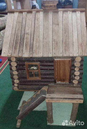 Домик для сада, садовая фигура