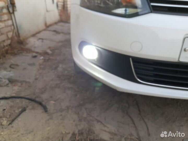 Комплект противотуманок Polo sedan дорестайлинг