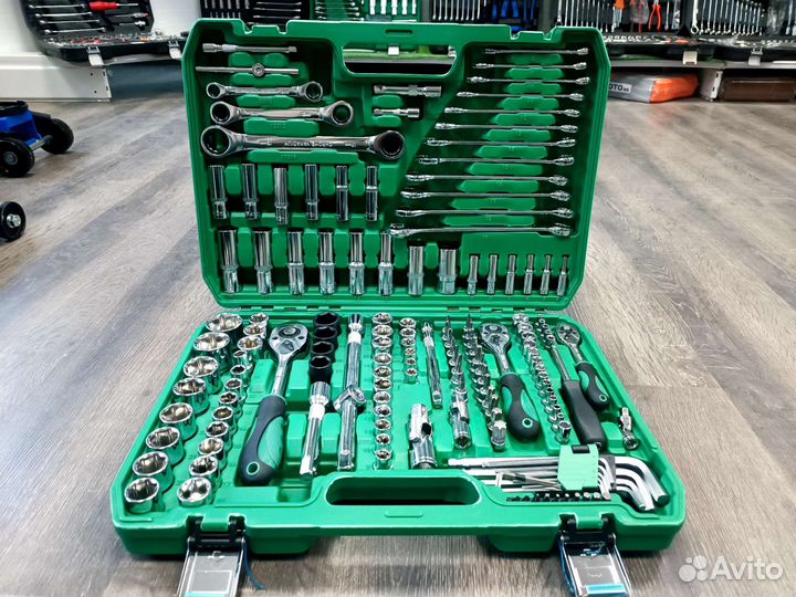 Набор инструментов 151 предмет