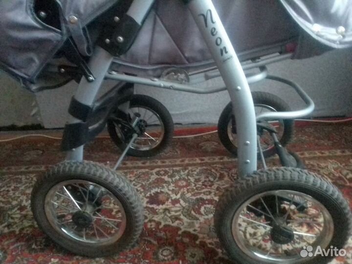 Коляска для ребенка