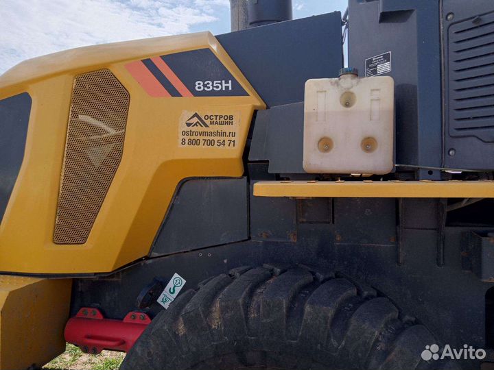 Фронтальный погрузчик LiuGong 835H, 2020