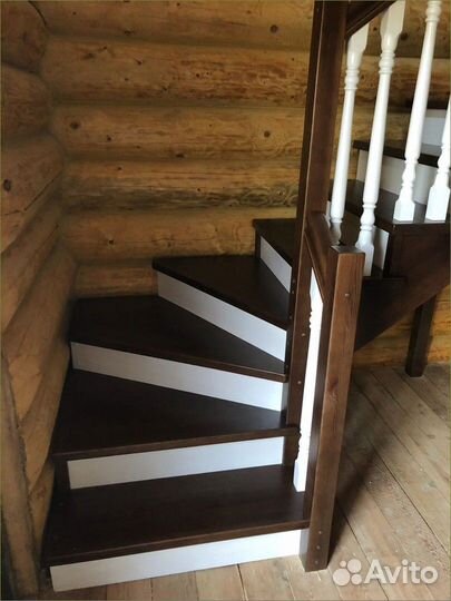 Деревянная лестница