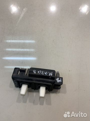 Кронштейн заднего бампера (правый) (Kia Mohave)