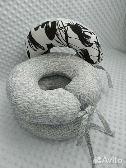 Подушка для самолета