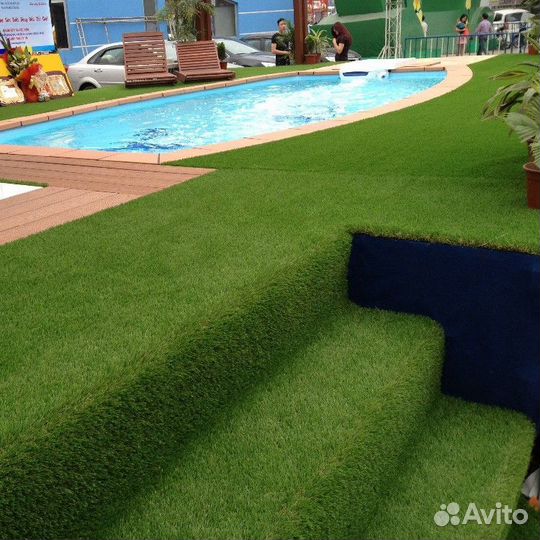 Искусственный газон(трава) в рулонах