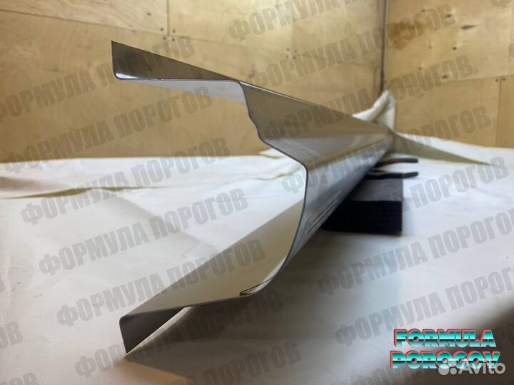 Пороги и арки на Mitsubishi Montero 4