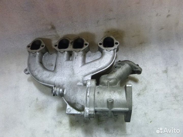 Коллектор впускной VW passat passat B6 2005