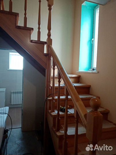 Лестницы, мебельные щиты,наличники. Реставрация