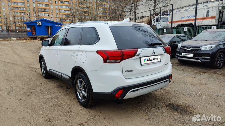 Mitsubishi Outlander 2.0 CVT, 2020, 85 556 км