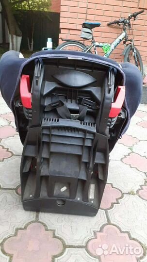 Детское автокресло Bebe Confort iseos (9-18 кг)