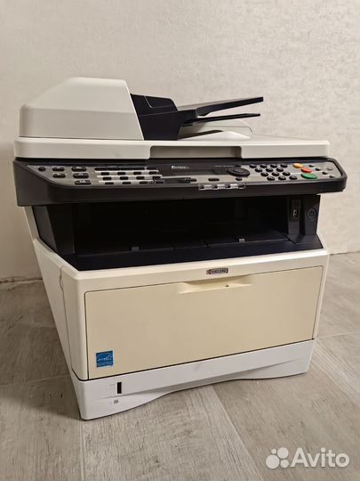 Мфу Лазерный копир принтер сканер Kyocera 1135 MFP