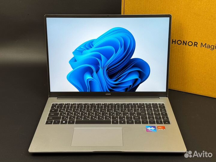 Новый ноутбук Honor Magicbook X16 R5 7640HS 16 512