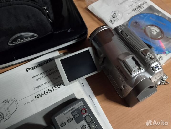 Продам видеокамеру