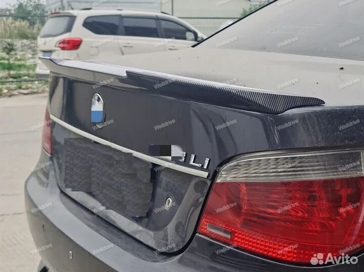 Спойлер BMW 5 E60 стиль M4