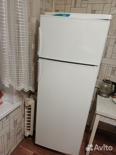 Холодильник на запчасти