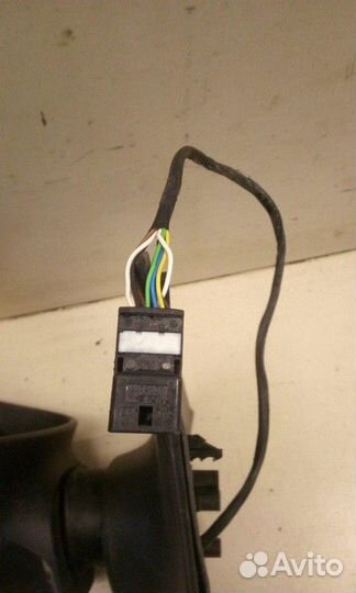 Зеркало заднего вида боковое правое электрическое