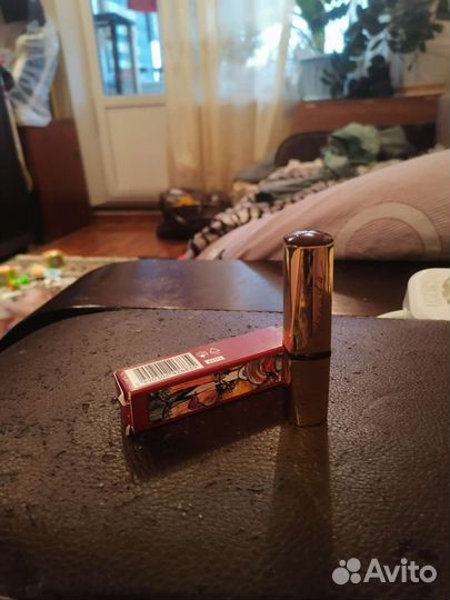 Помада рената