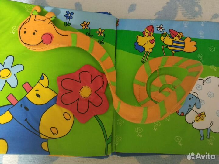 Tiny love,книжка развивашка