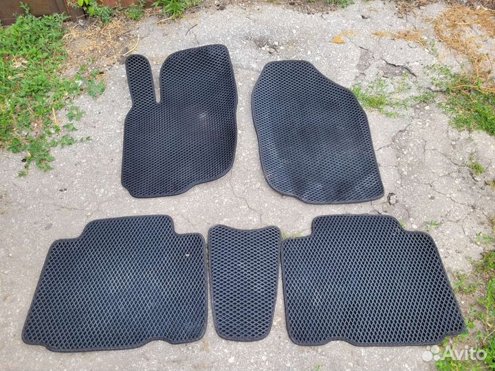 Коврики Eva Rav4