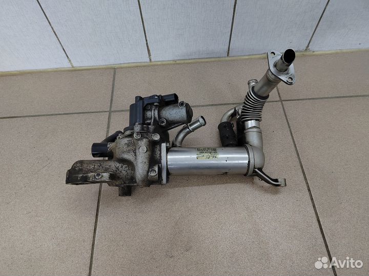 Радиатор + клапан EGR Hyundai H-1 2,5CRDi 170л/с