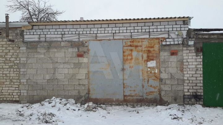 Гараж, > 30 м²