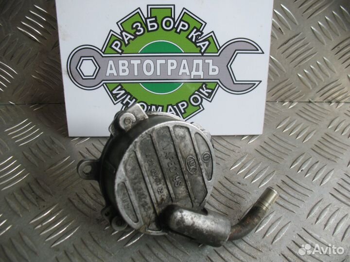 Насос вакуумный Mercedes Benz Vito W638 2.2 CDI