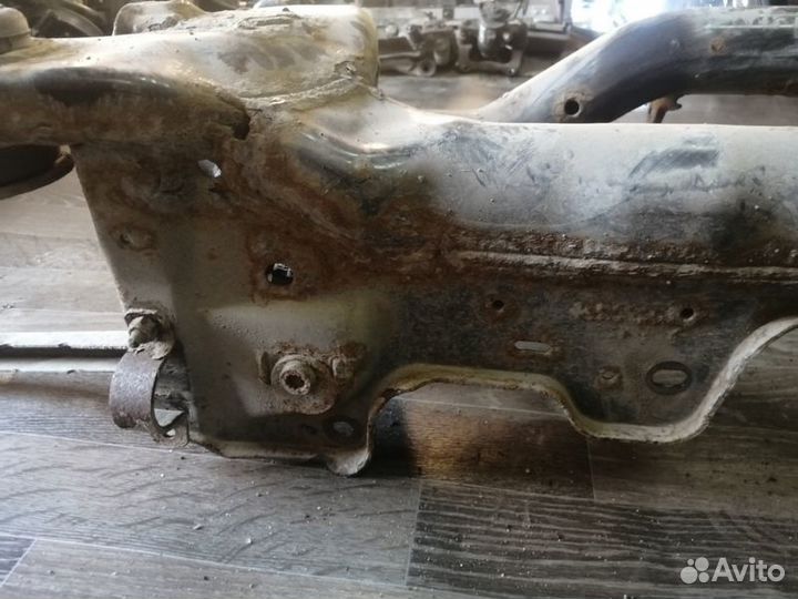 Подрамник задний Ауди А6 С5 Quattro 4WD